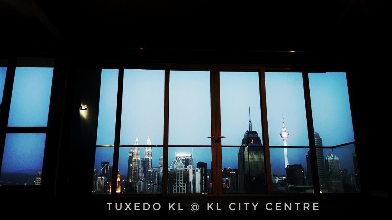 Tuxedo Kl No.1 Rooftop Pool W Skyscraper Views Hotel Kuala Lumpur Buitenkant foto